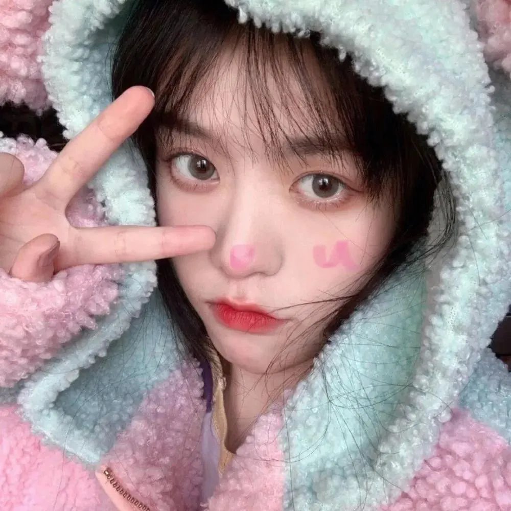 你看！老公的白月光又在装疯